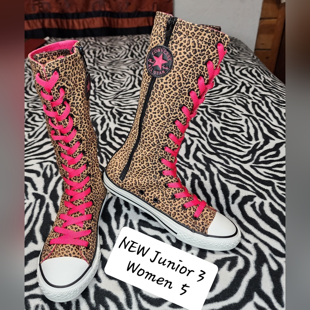 RARE NEW Converse All Star Junior 3/Women 5